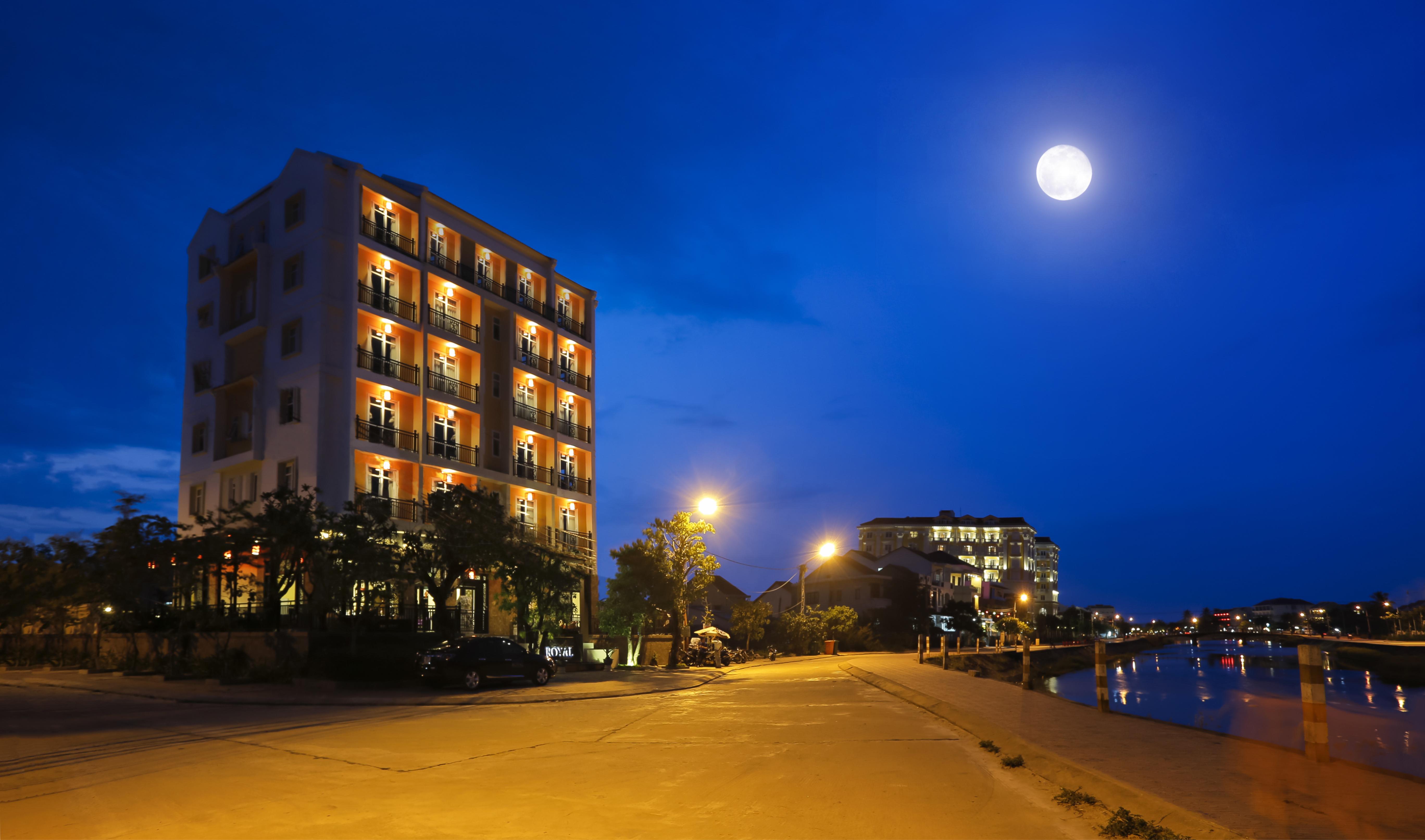 Royal Riverside Hoi An Hotel & Spa Εξωτερικό φωτογραφία