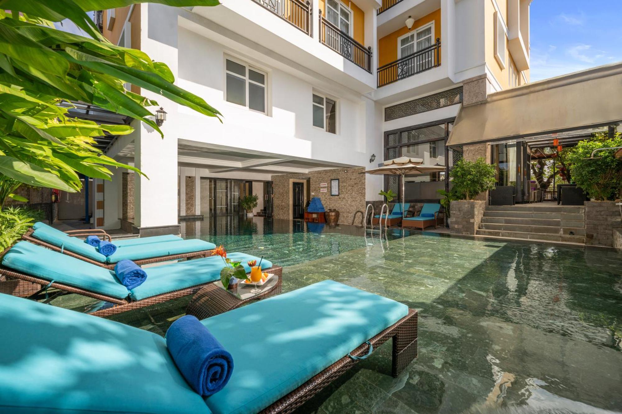 Royal Riverside Hoi An Hotel & Spa Εξωτερικό φωτογραφία