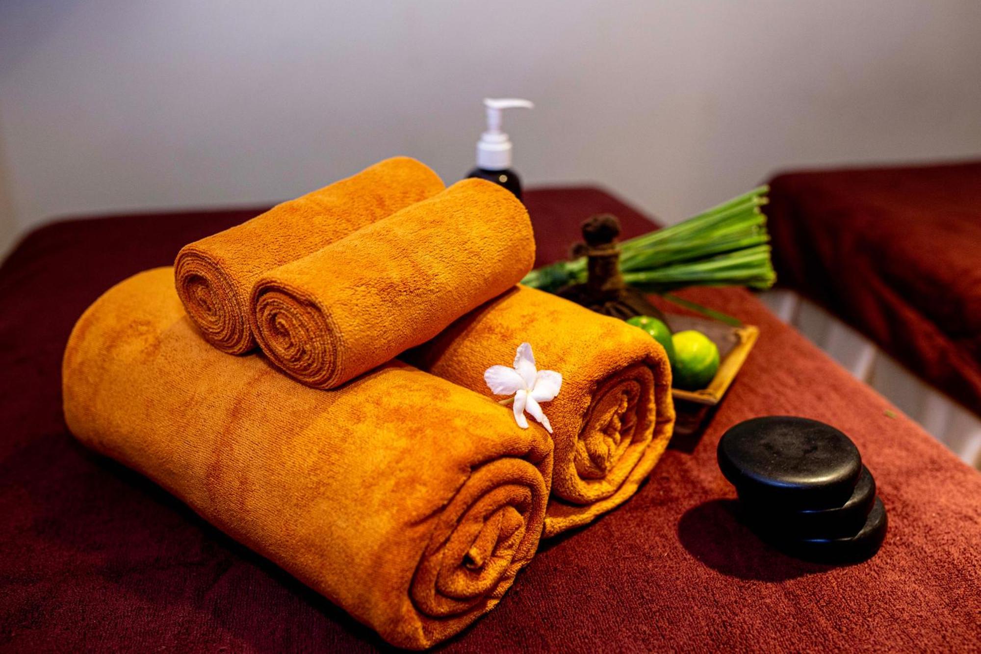Royal Riverside Hoi An Hotel & Spa Εξωτερικό φωτογραφία